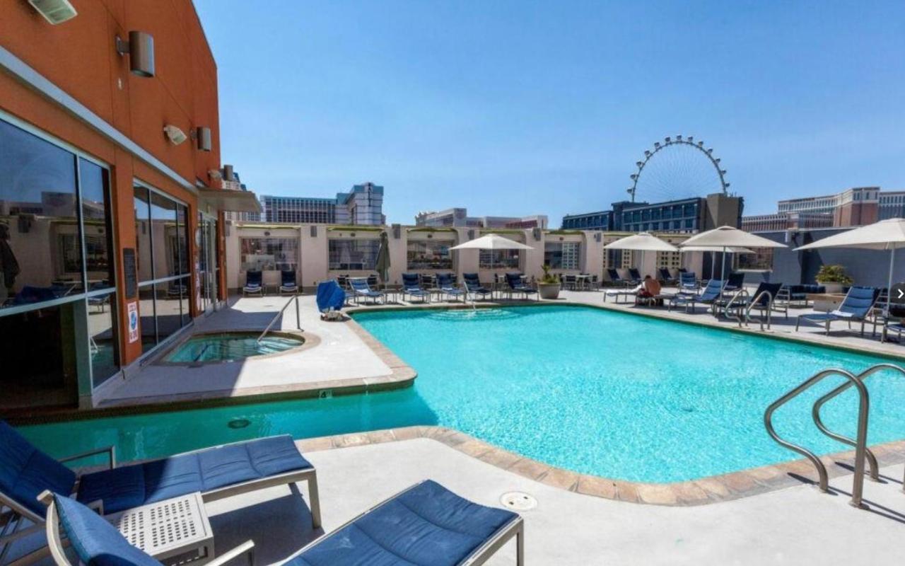 Condo At Platinum Hotel Strip View Las Vegas Exterior photo